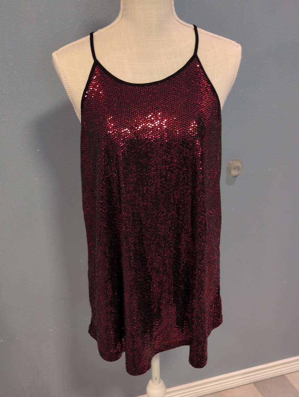 Torrid Sequin Sleeveless Keyhole Flowy Party Blouse Maximalist Preppy Office